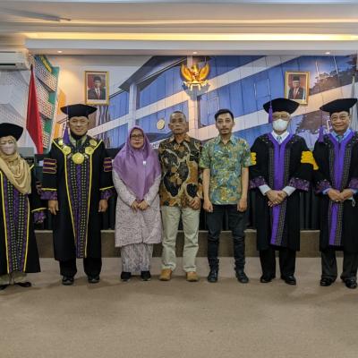 Kegiatan Ujian Sidang Terbuka